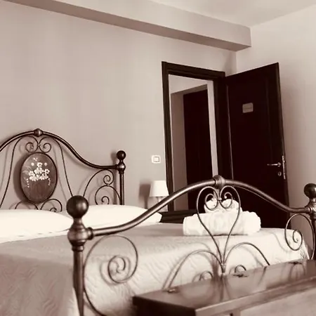 Dei Templi Casa de hóspedes 2*