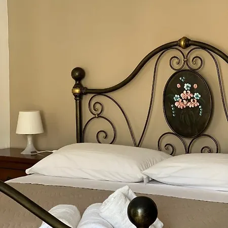 Dei Templi Casa de hóspedes 2*